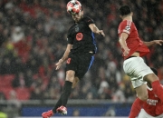 开云体育官方网站-奥萨苏纳客场告捷，继续保级之路的简单介绍