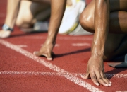 开云APP-福克斯稳定输出如利刃出鞘，国王铁血防守锁死马刺进攻命脉