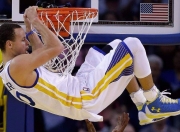 开云体育下载-当东方巨龙遇见三狮军团，马龙火热状态下的体育启示