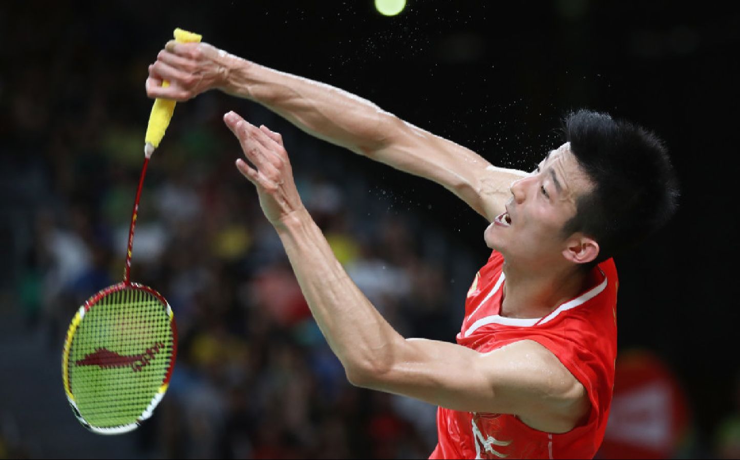中国羽毛球队翻盘日本羽毛球队,谌龙三分雨点燃全场 中国羽毛球队翻盘日本羽毛球队,谌龙三分雨点燃全场