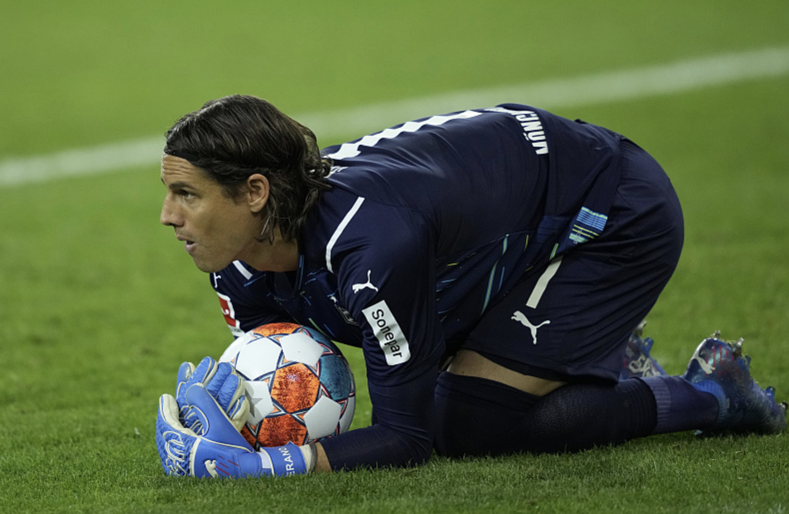 关于韩国完胜秘鲁，萨内三分雨点燃全场的信息