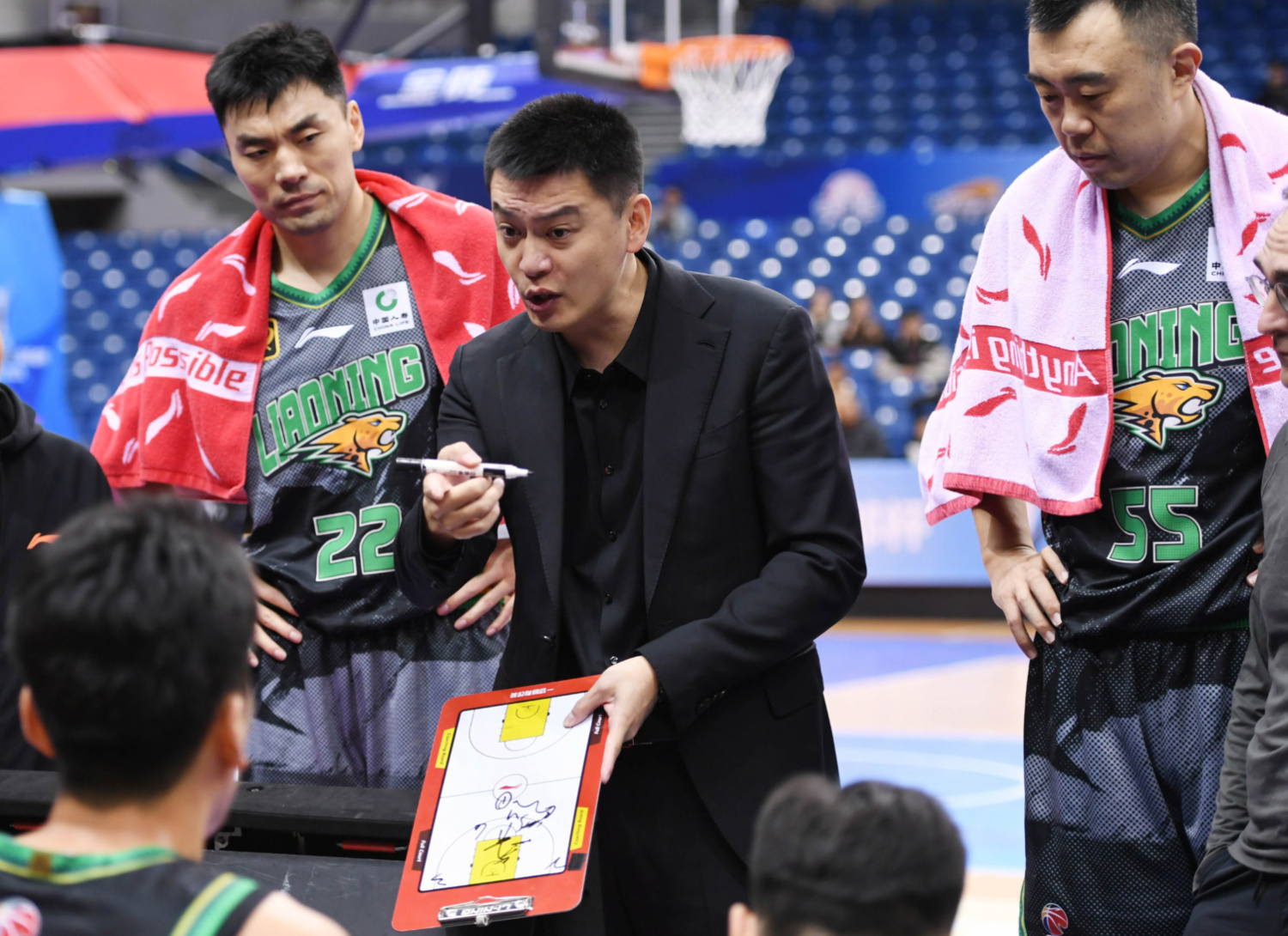 东北德比大战，胜者赢得荣誉