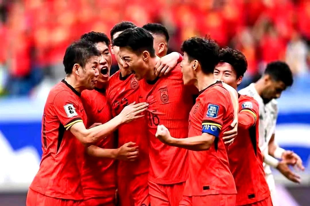 关于世界杯预选赛走进白热化，中国队迎战强敌的信息