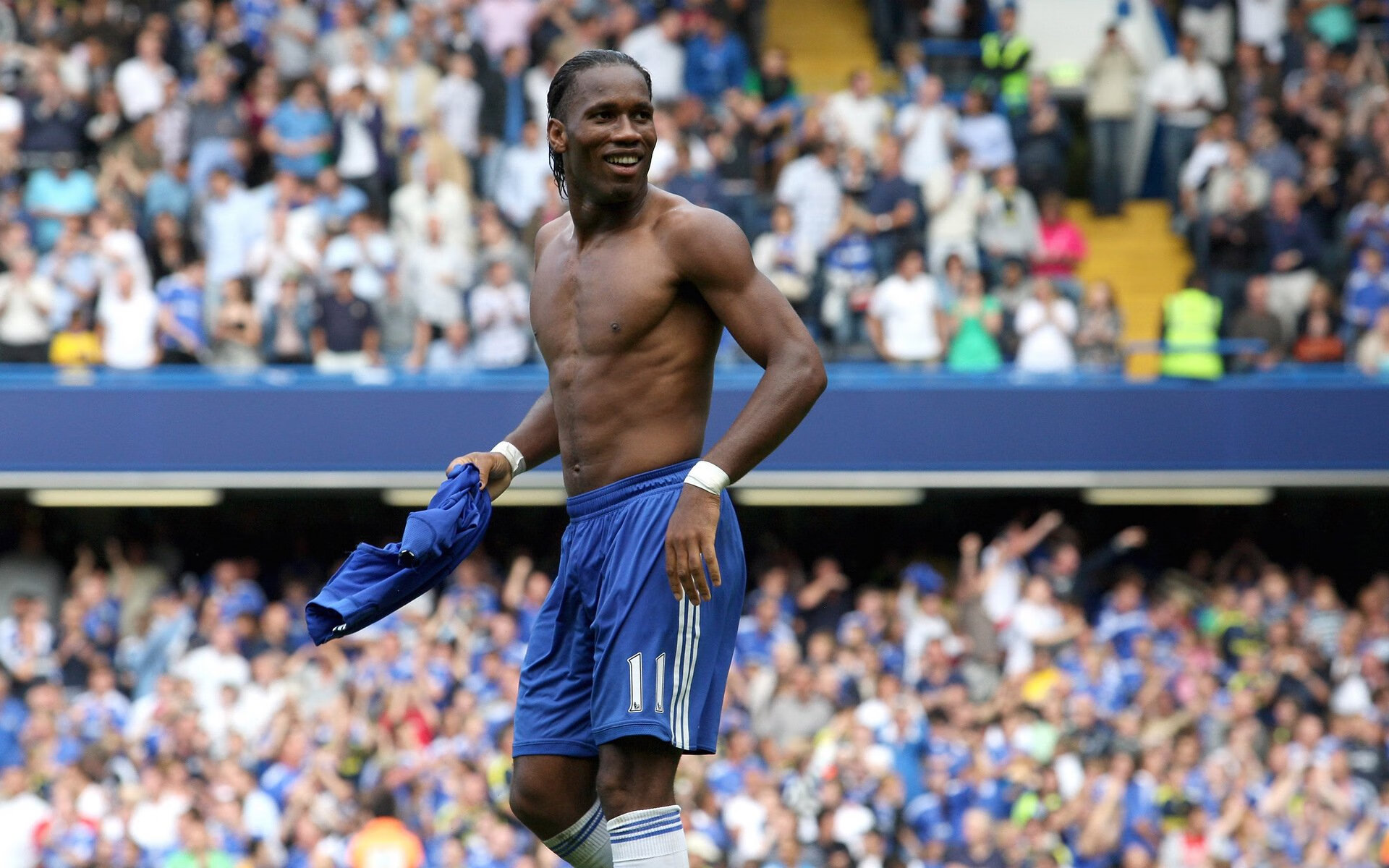 伊布奥运周期关键战接管比赛，智利全面压制沙特展现南美足球统治力