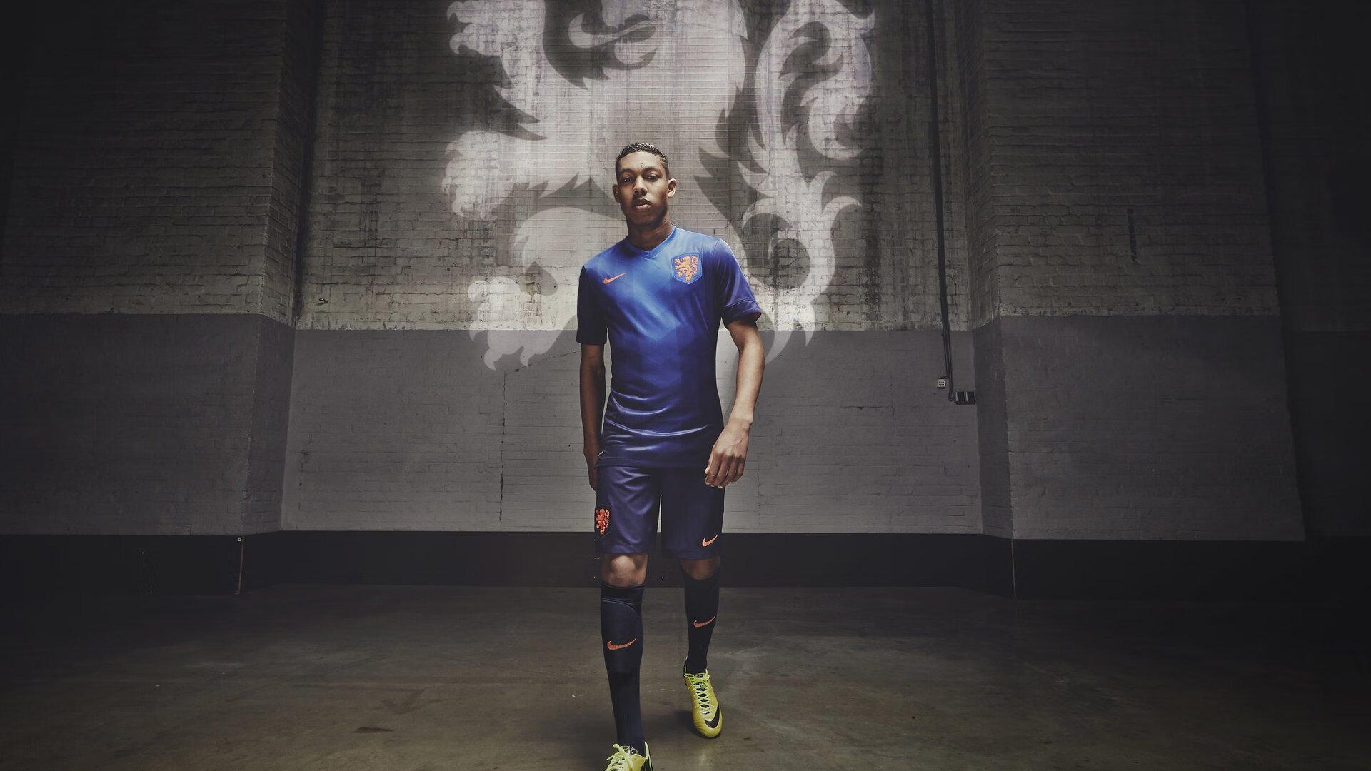 逆转与统治，当团队奇迹遇见个人王朝